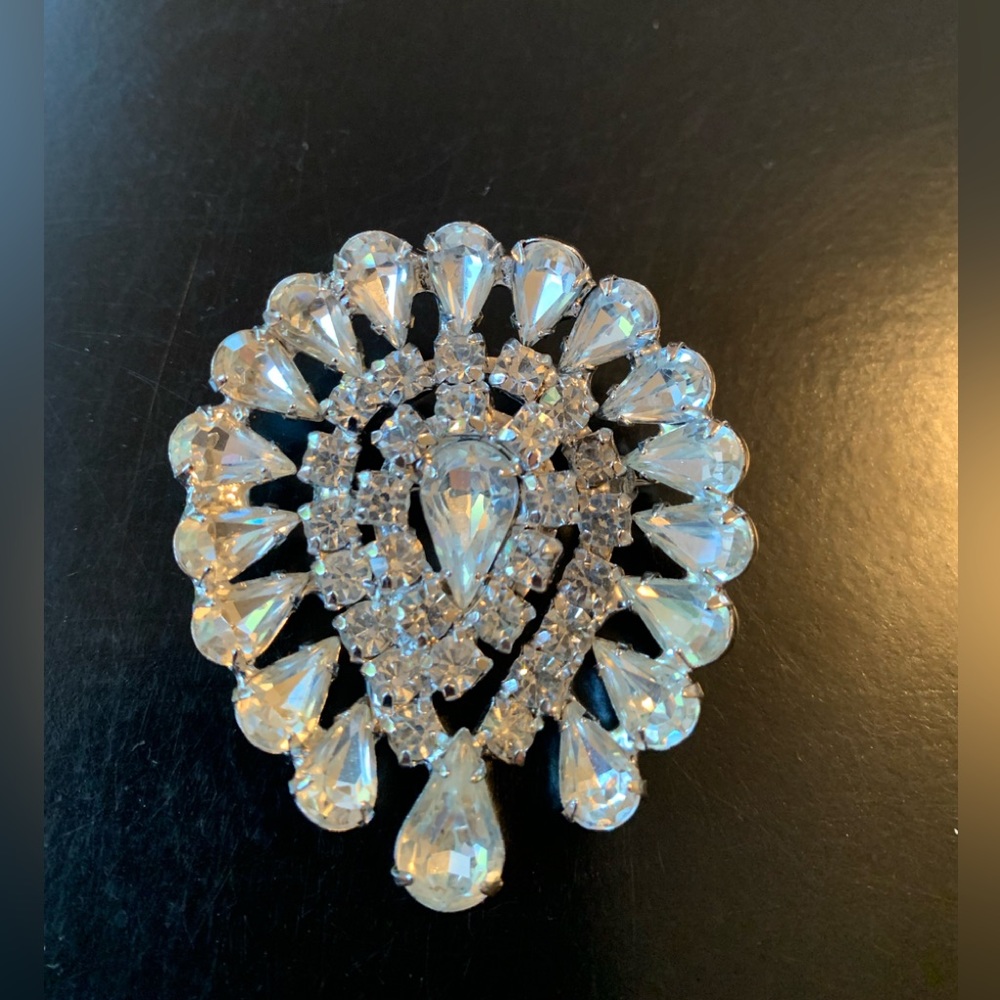Aver of New York Vintage Rhinestone Brooch
